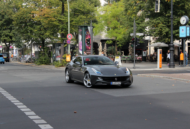 Ferrari FF