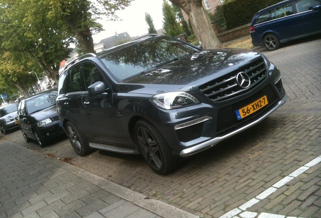 Mercedes-Benz ML 63 AMG W166