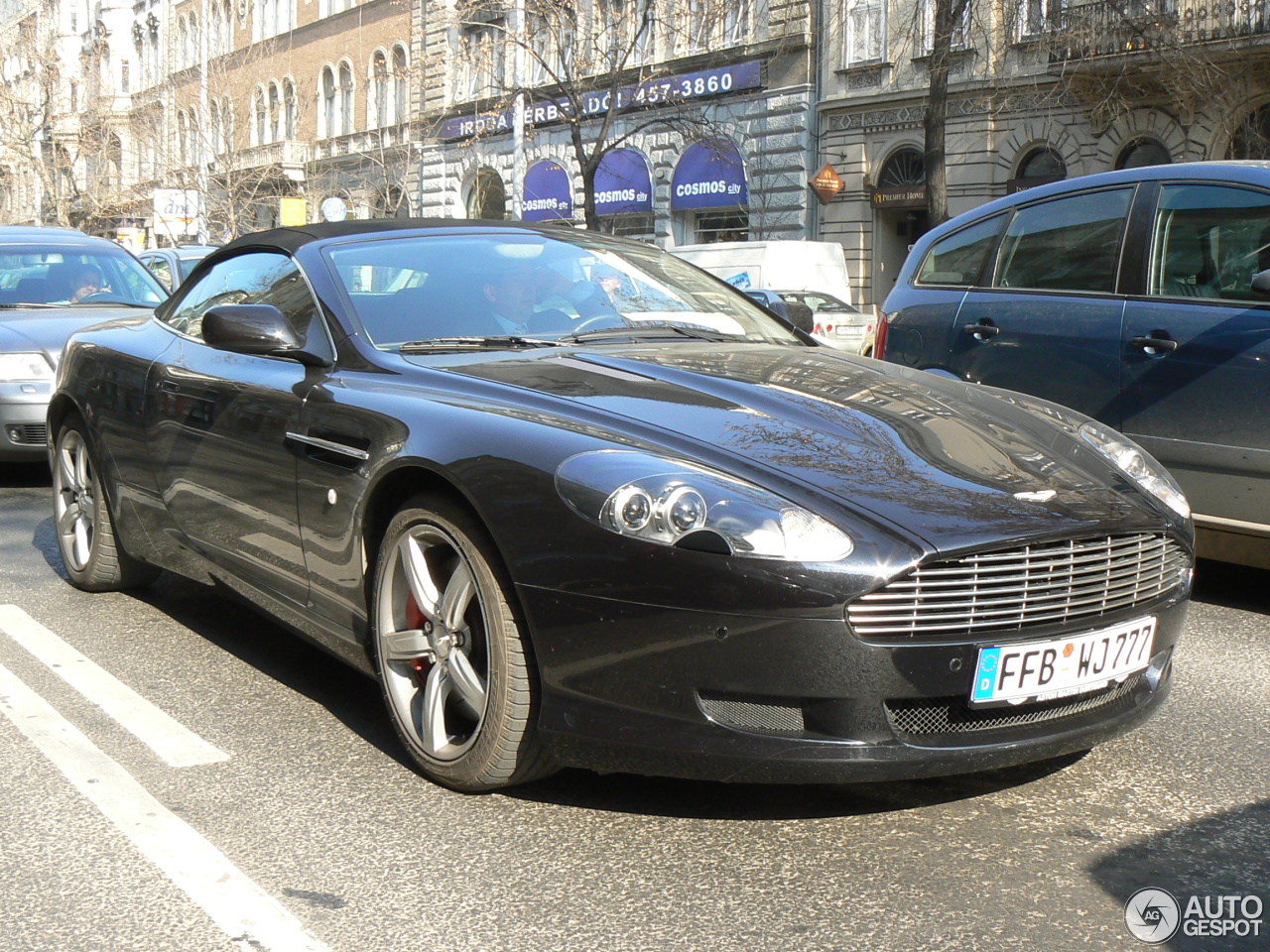 Aston Martin DB9 Volante