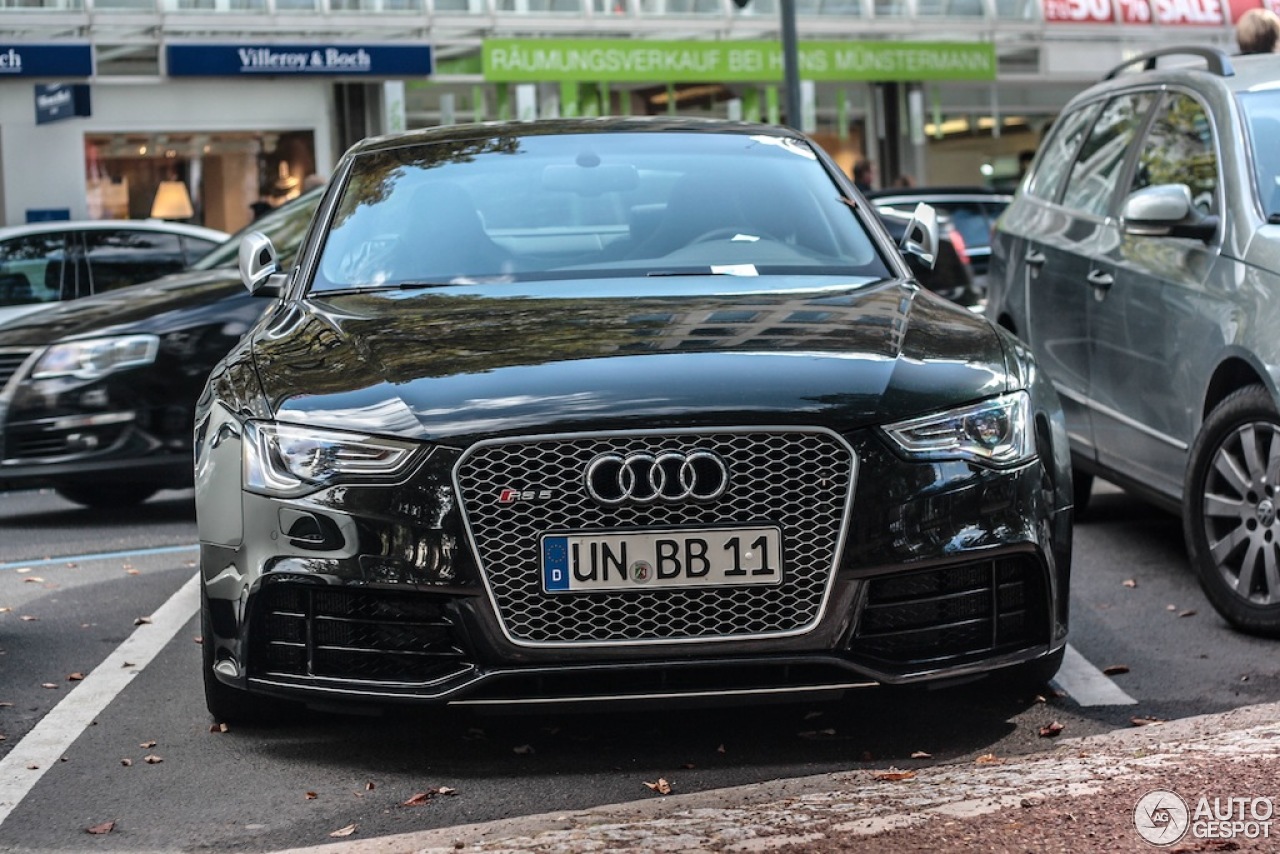 Audi RS5 B8 2012