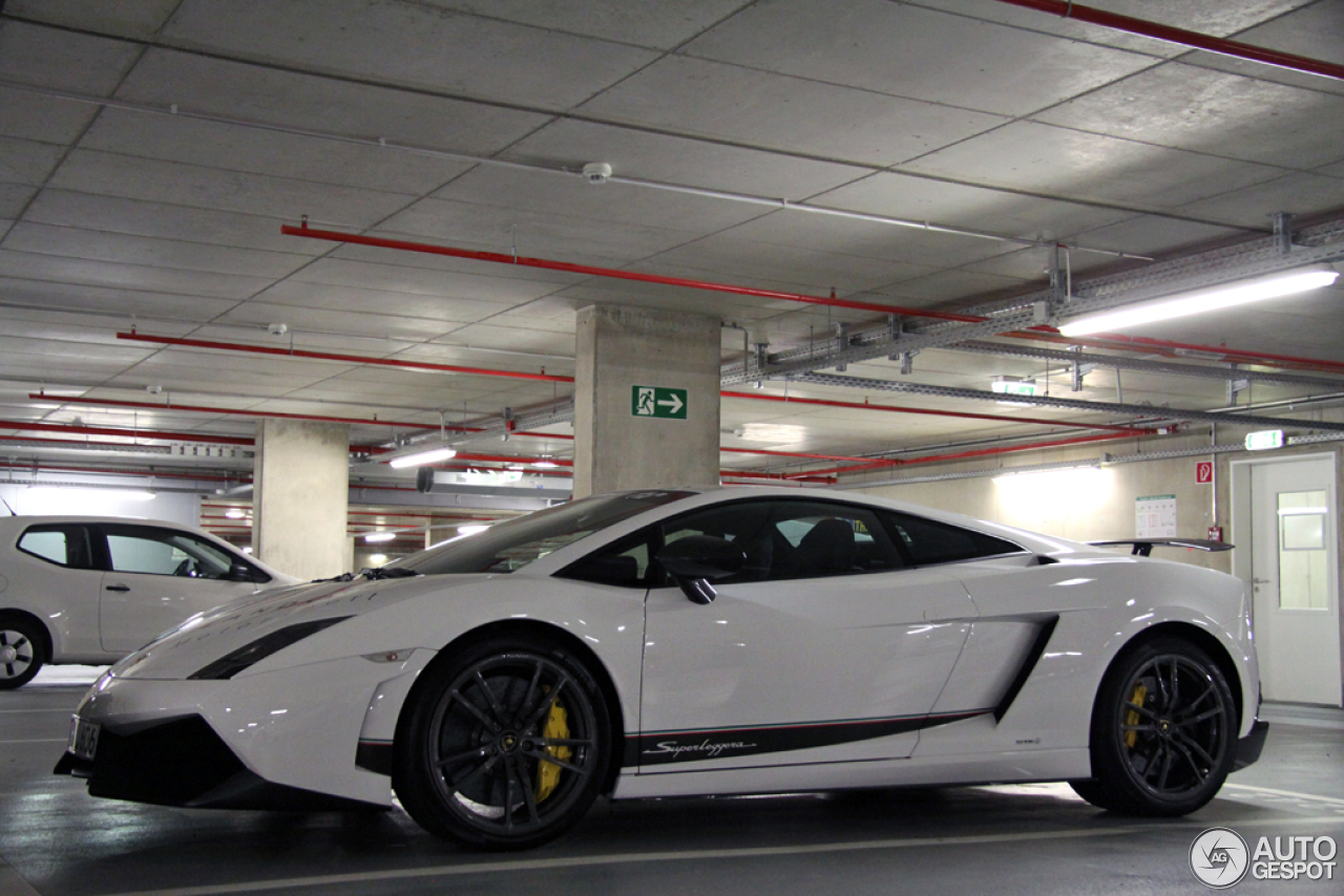 Lamborghini Gallardo LP570-4 Superleggera