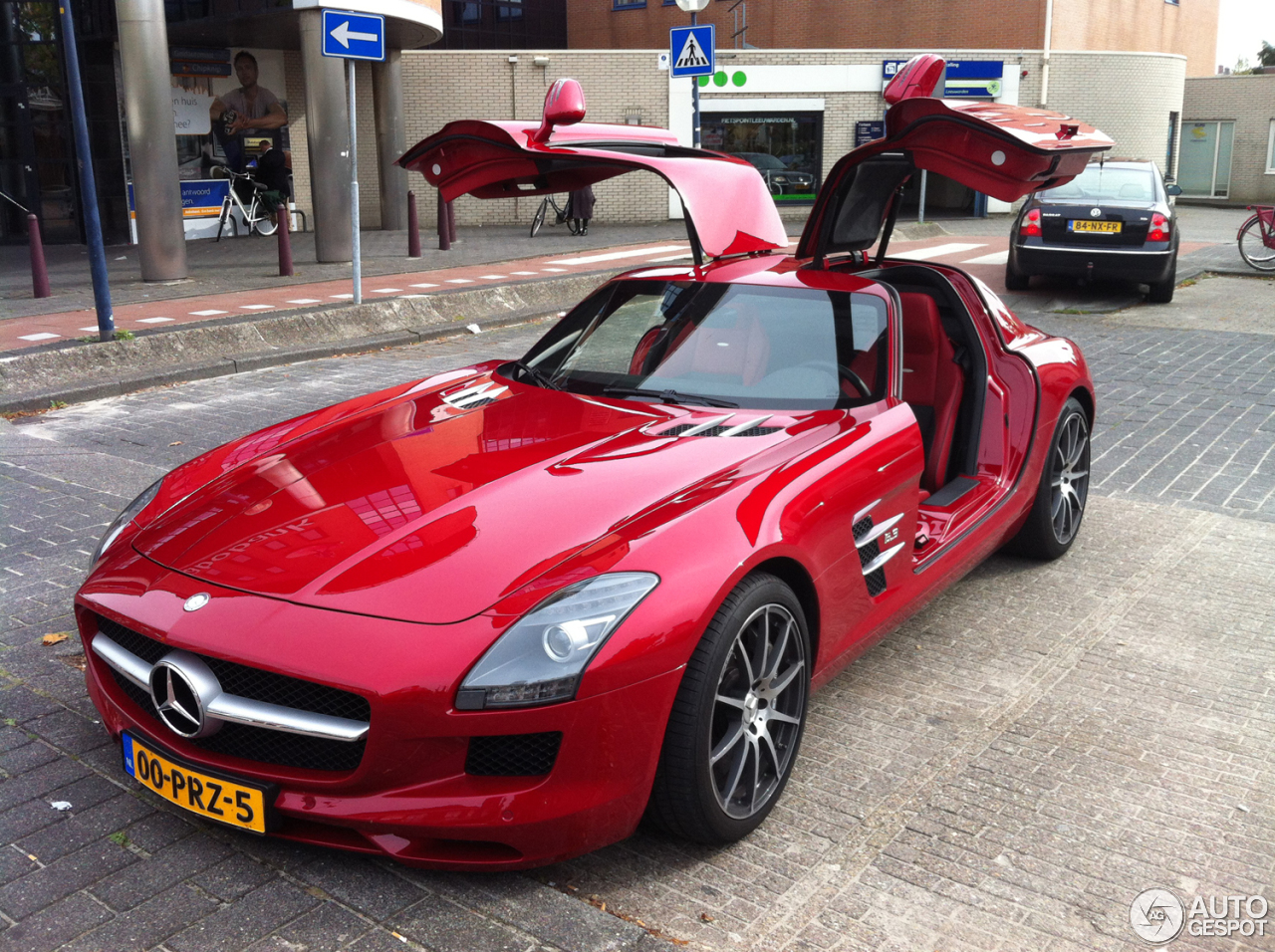 Mercedes-Benz SLS AMG