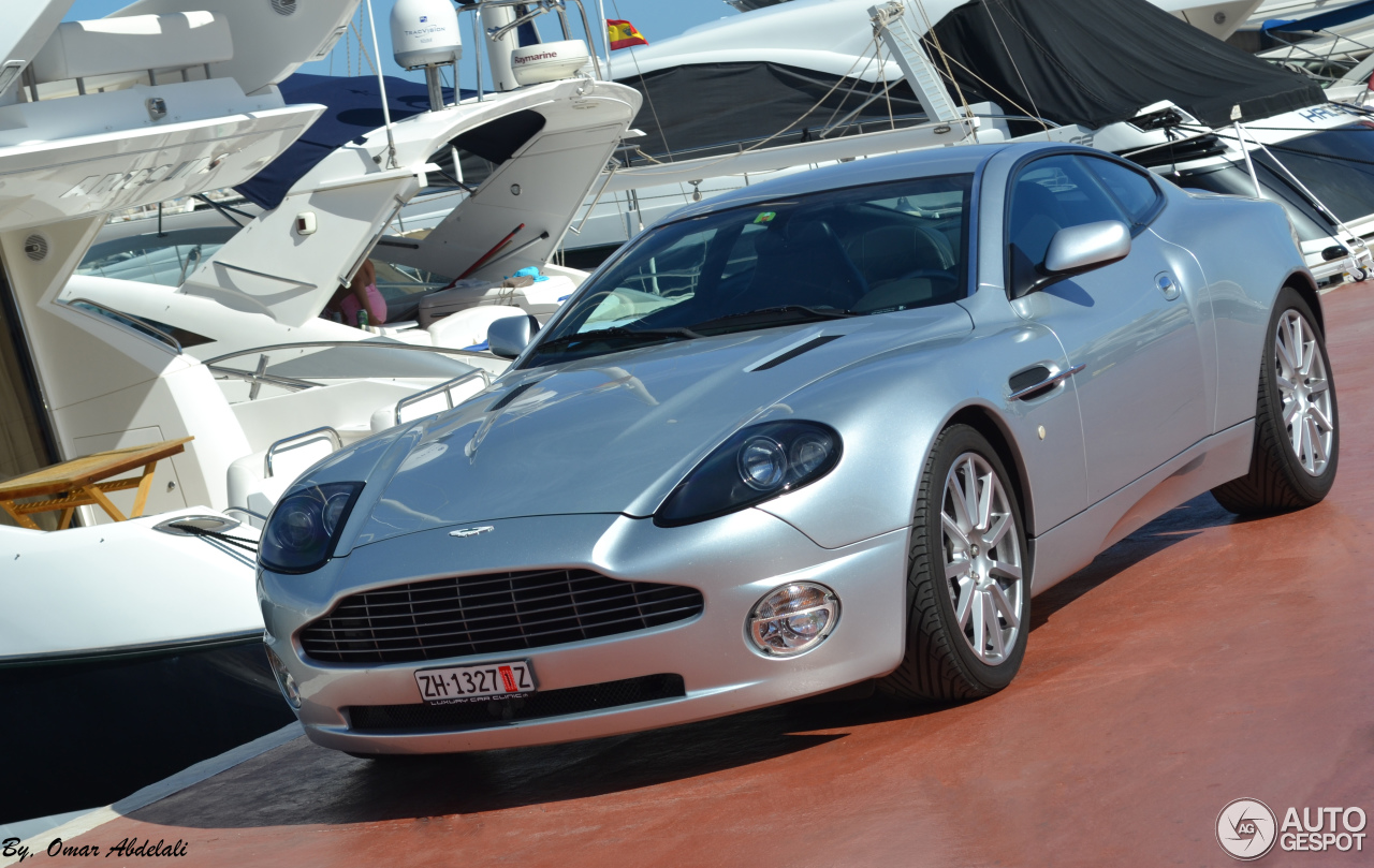 Aston Martin Vanquish S