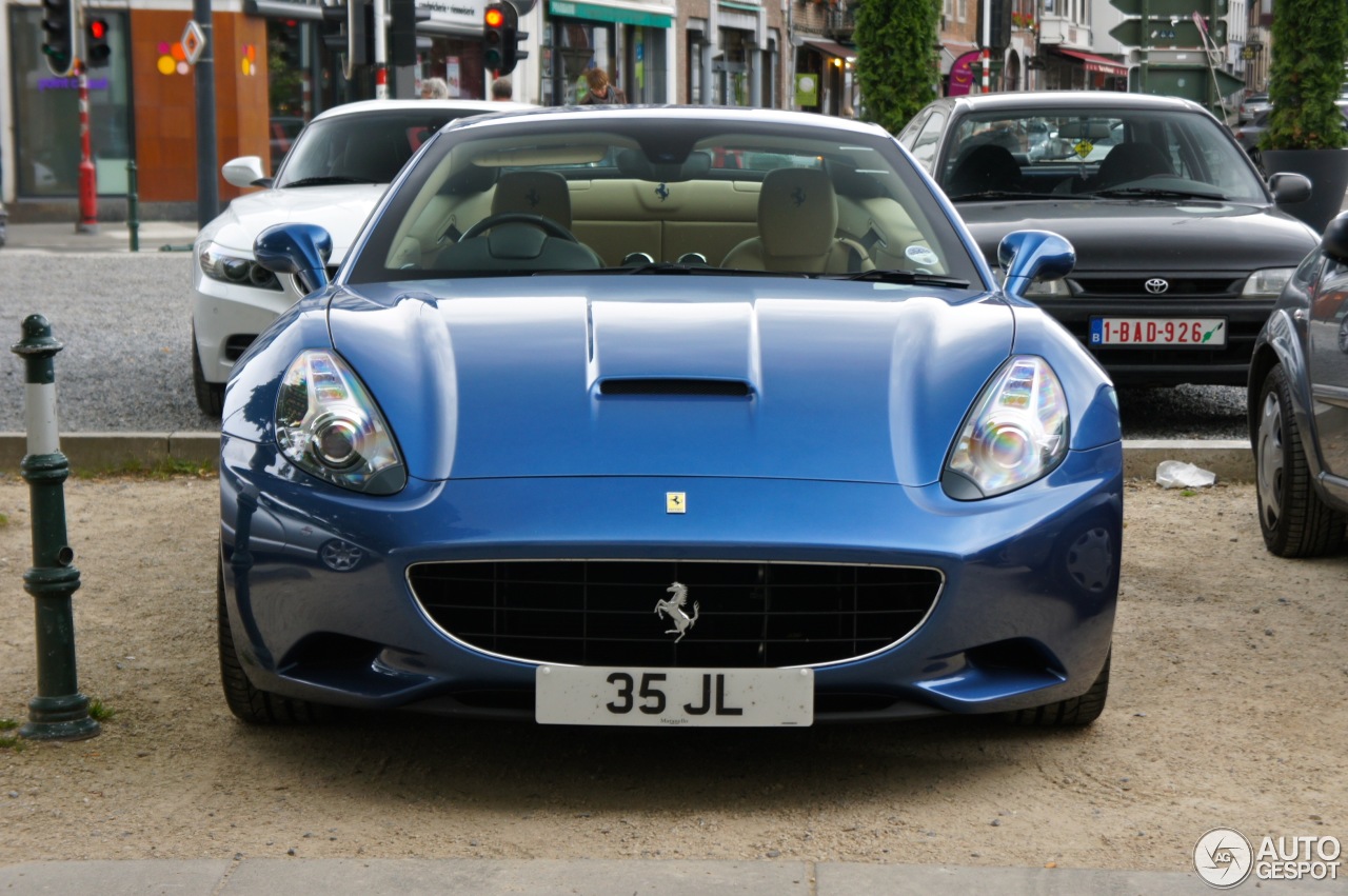 Ferrari California