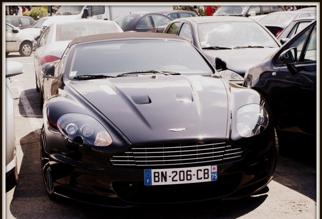 Aston Martin DBS Volante