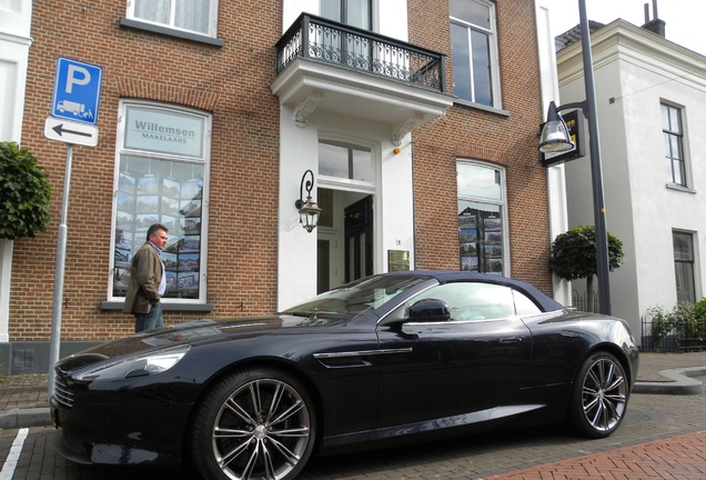 Aston Martin Virage Volante 2011