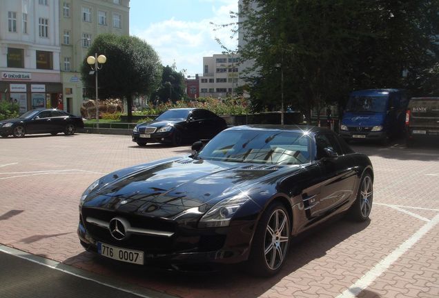 Mercedes-Benz SLS AMG