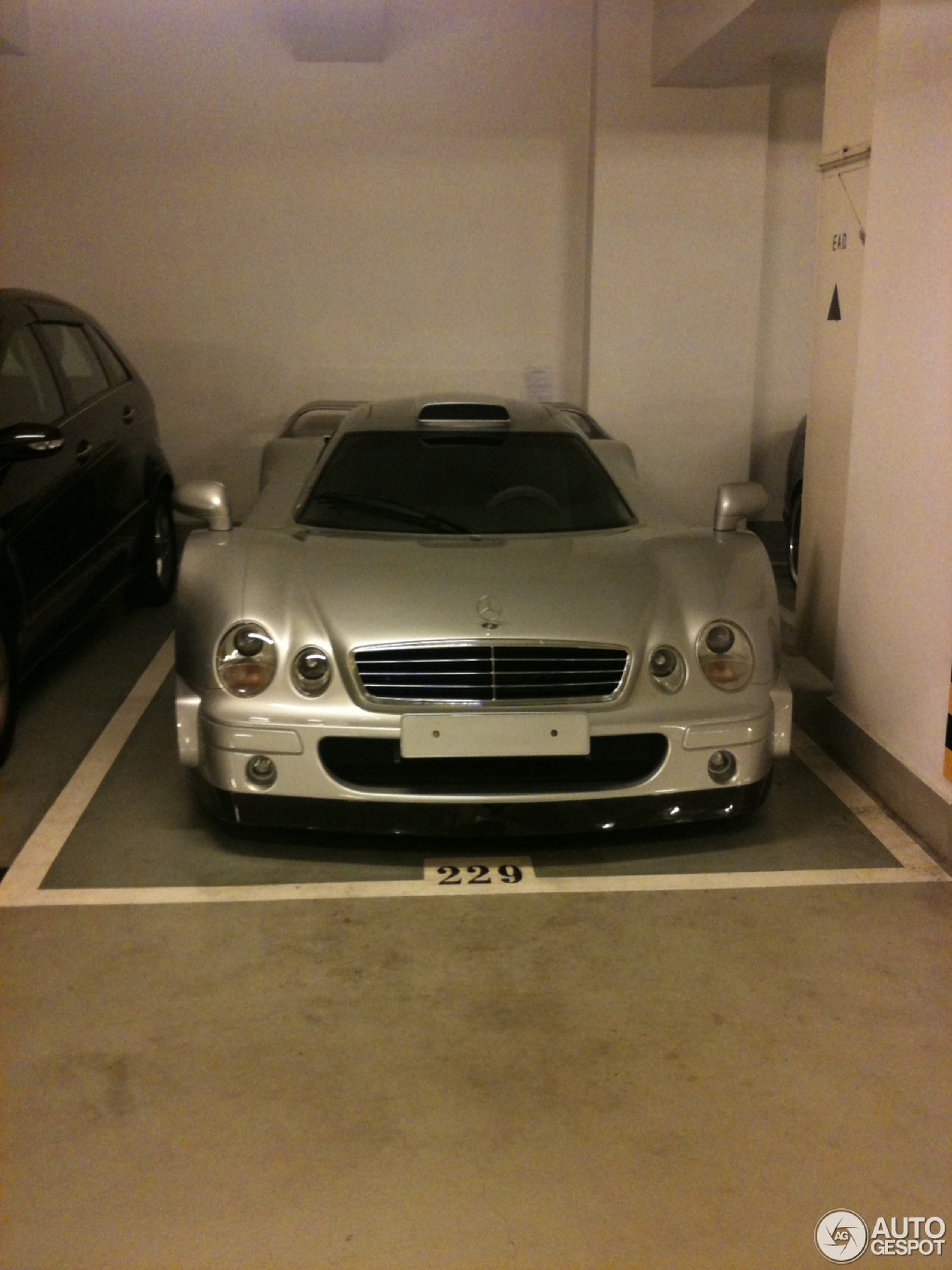 Mercedes-Benz CLK-GTR AMG