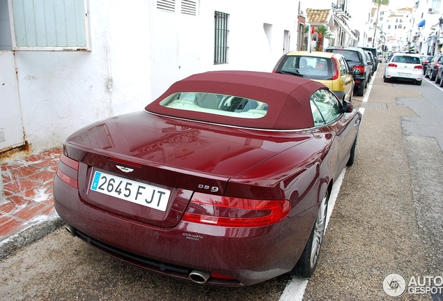 Aston Martin DB9 Volante