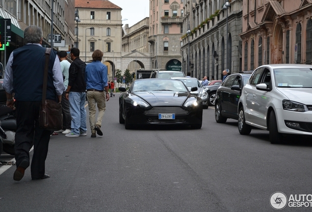 Aston Martin V8 Vantage N400 Roadster