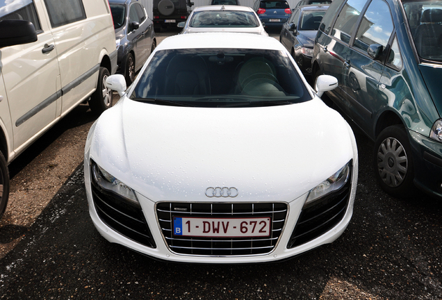 Audi R8 V10