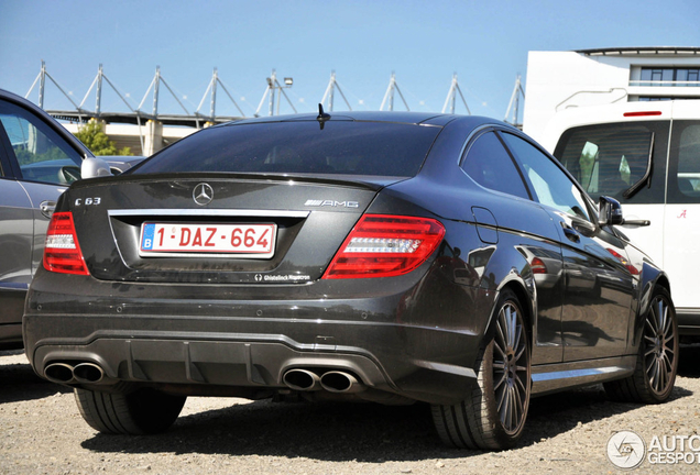 Mercedes-Benz C 63 AMG Coupé