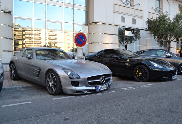 Mercedes-Benz SLS AMG