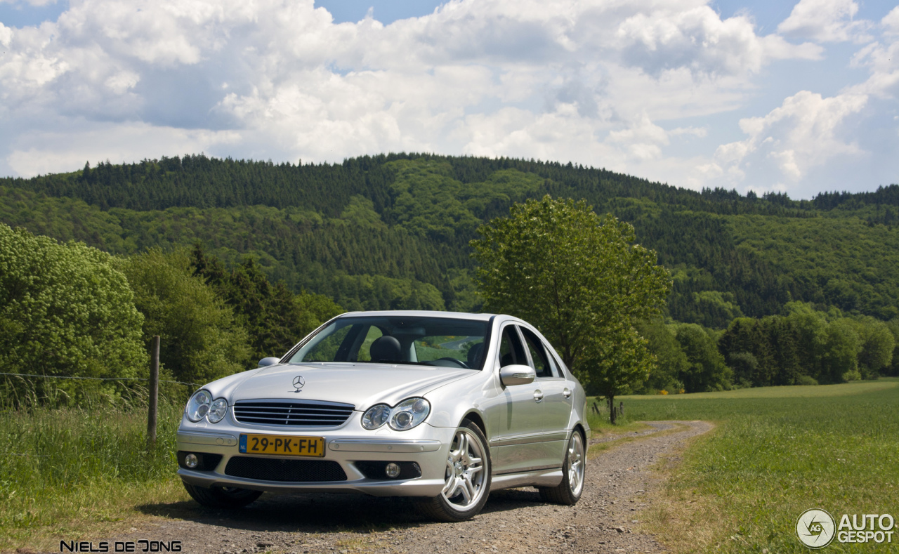 Mercedes-Benz C 55 AMG