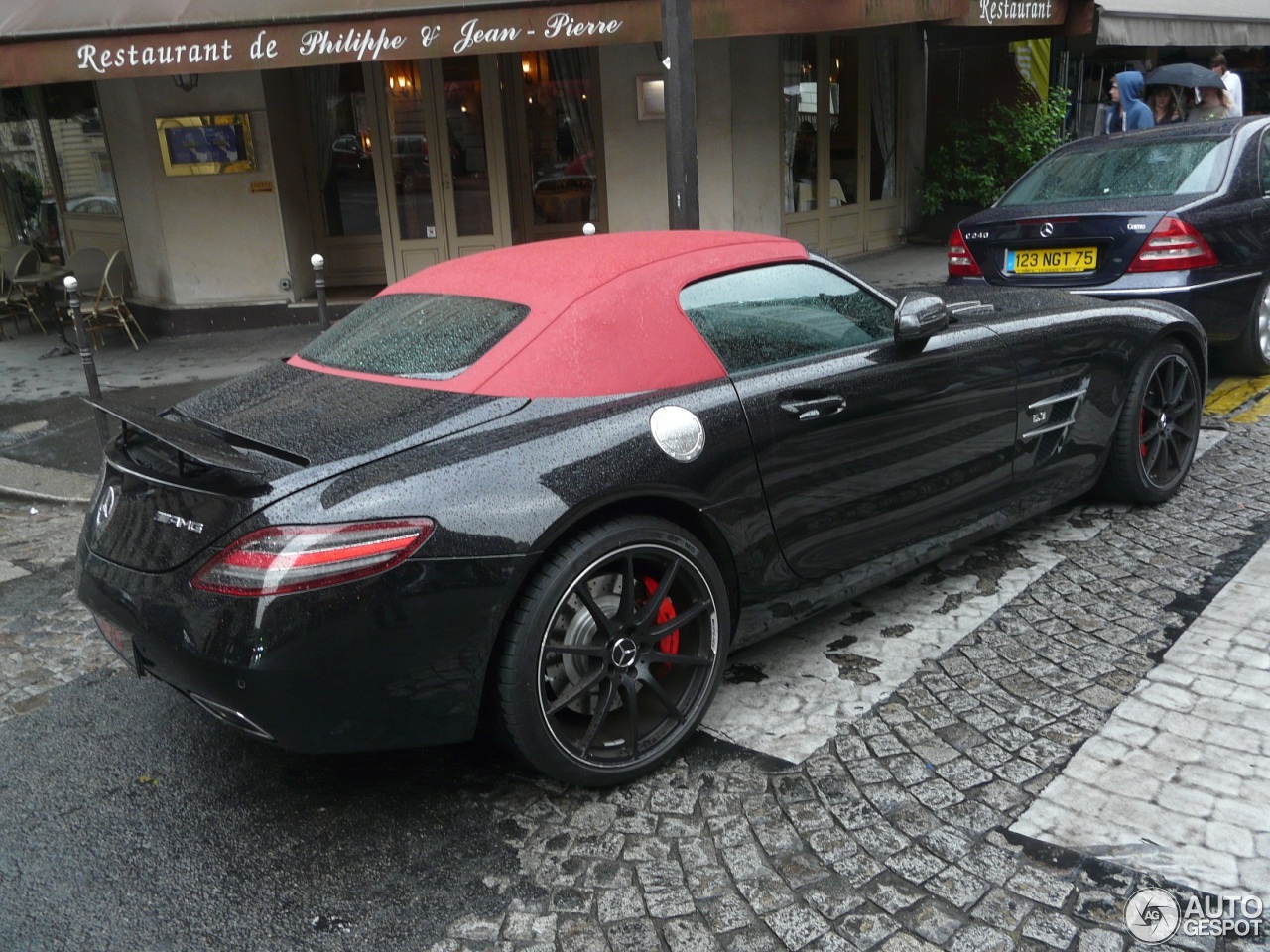 Mercedes-Benz SLS AMG Roadster