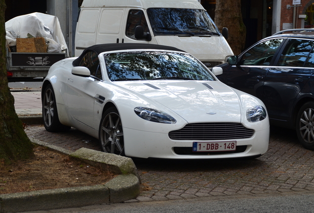 Aston Martin V8 Vantage Roadster