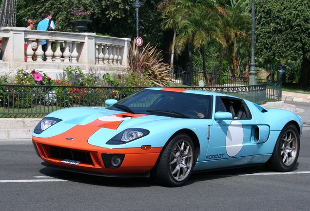 Ford GT Heritage Edition