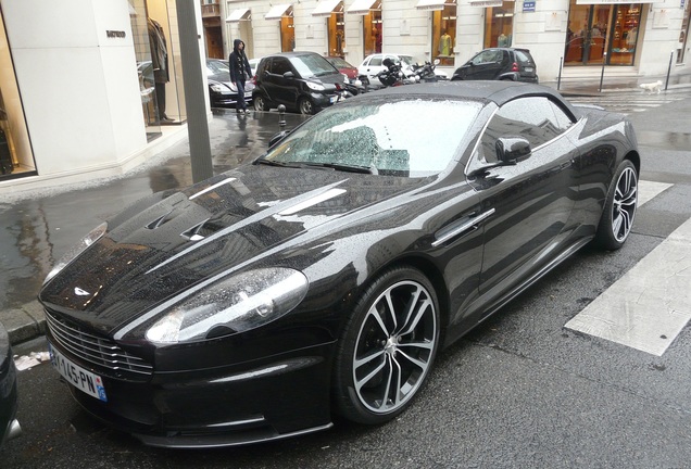 Aston Martin DBS Volante