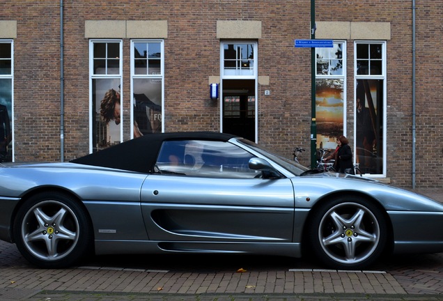 Ferrari F355 Spider