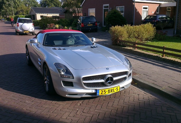 Mercedes-Benz SLS AMG Roadster