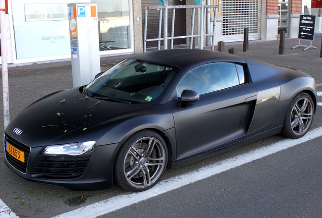 Audi R8