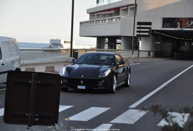 Ferrari FF