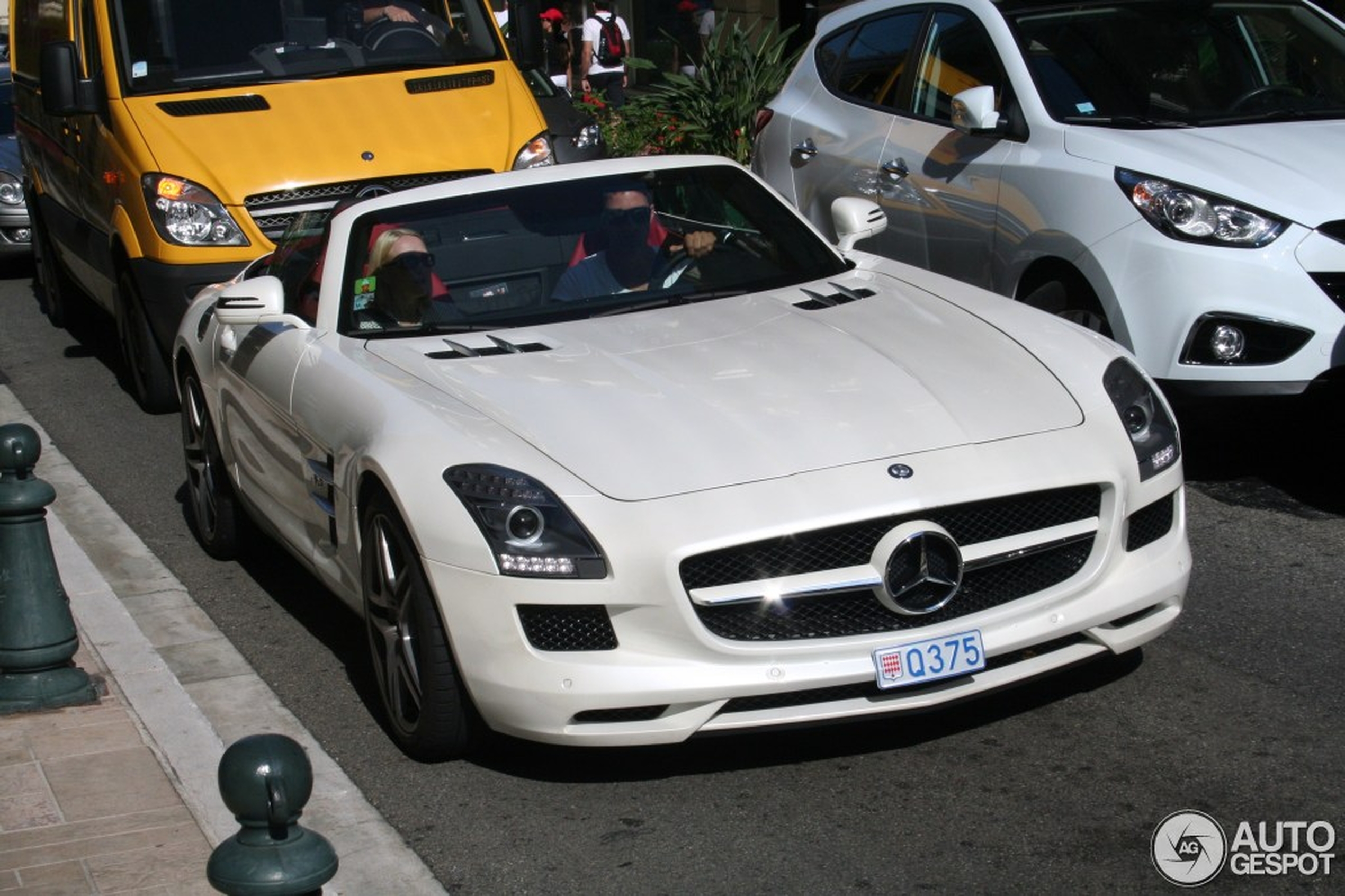 Mercedes-Benz SLS AMG Roadster