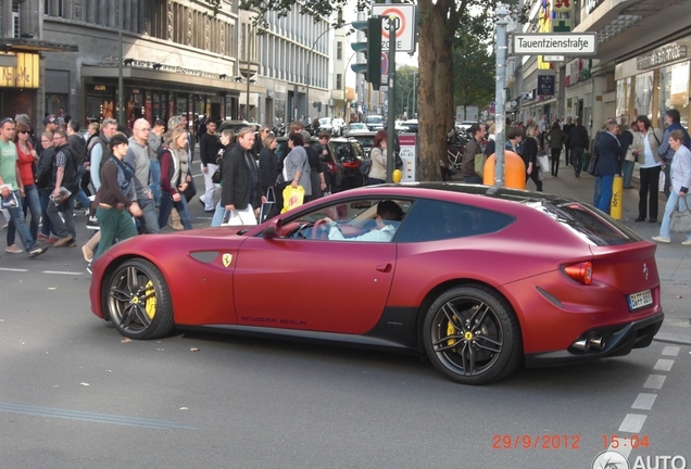 Ferrari FF