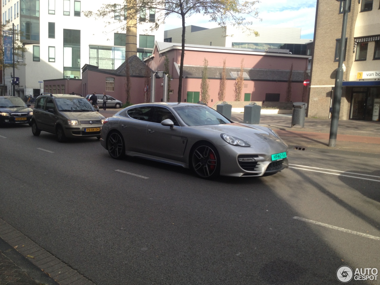 Porsche Panamera Turbo Caractère Exclusive