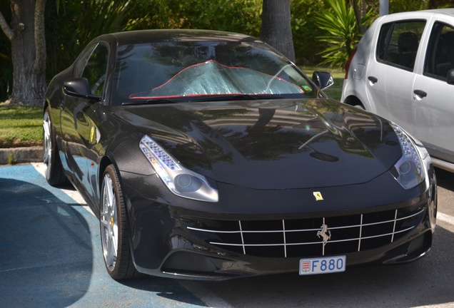 Ferrari FF