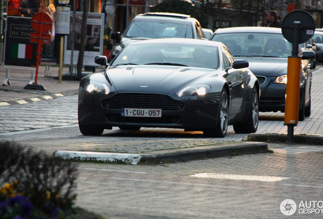 Aston Martin V8 Vantage