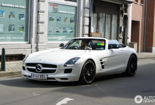 Mercedes-Benz SLS AMG Roadster