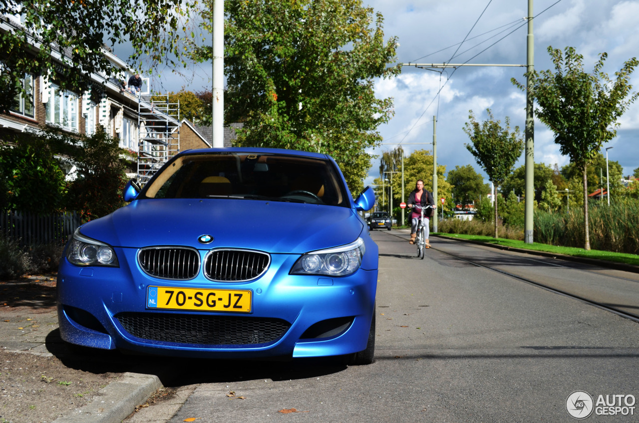 BMW M5 E60 2005