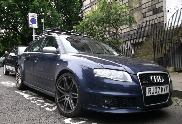 Audi RS4 Avant B7