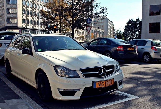 Mercedes-Benz C 63 AMG Estate 2012