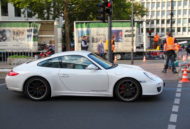 Porsche 997 Carrera GTS