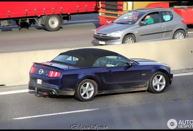 Ford Mustang GT Convertible 2011