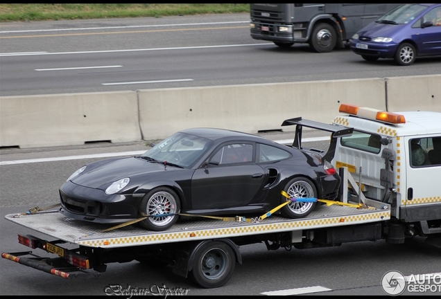 Porsche 996 GT2 CS