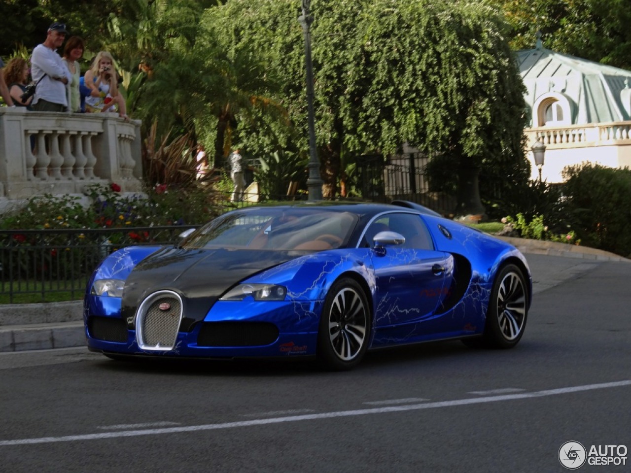 Bugatti Veyron 16.4 Sang Noir