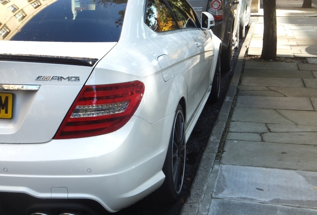 Mercedes-Benz C 63 AMG Coupé