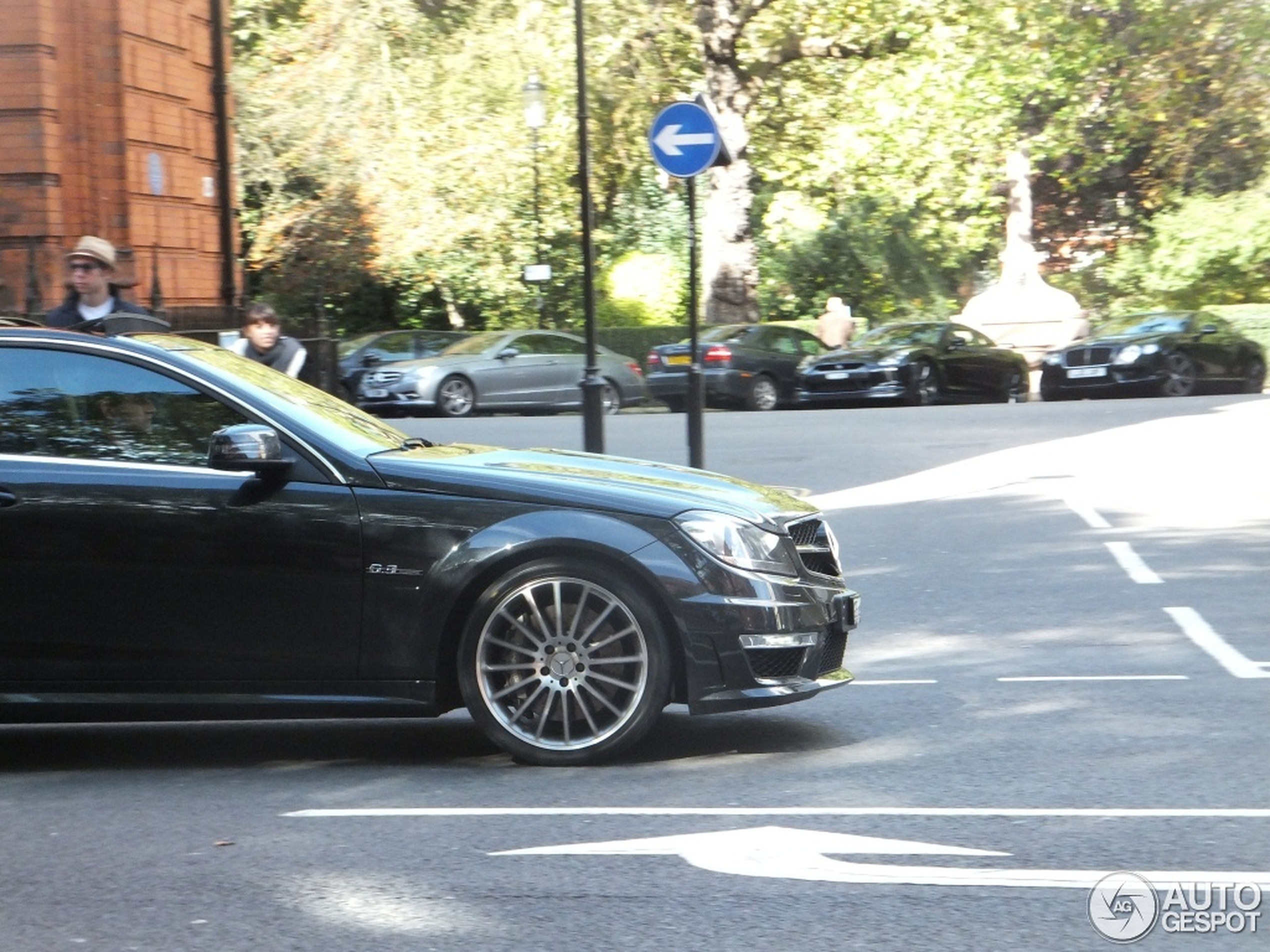 Bentley Continental GT V8