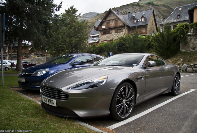 Aston Martin Virage 2011