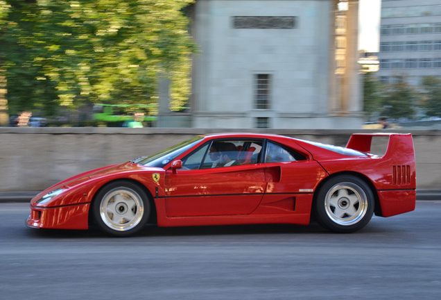 Ferrari F40