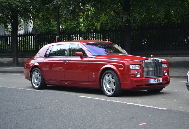 Rolls-Royce Phantom EWB