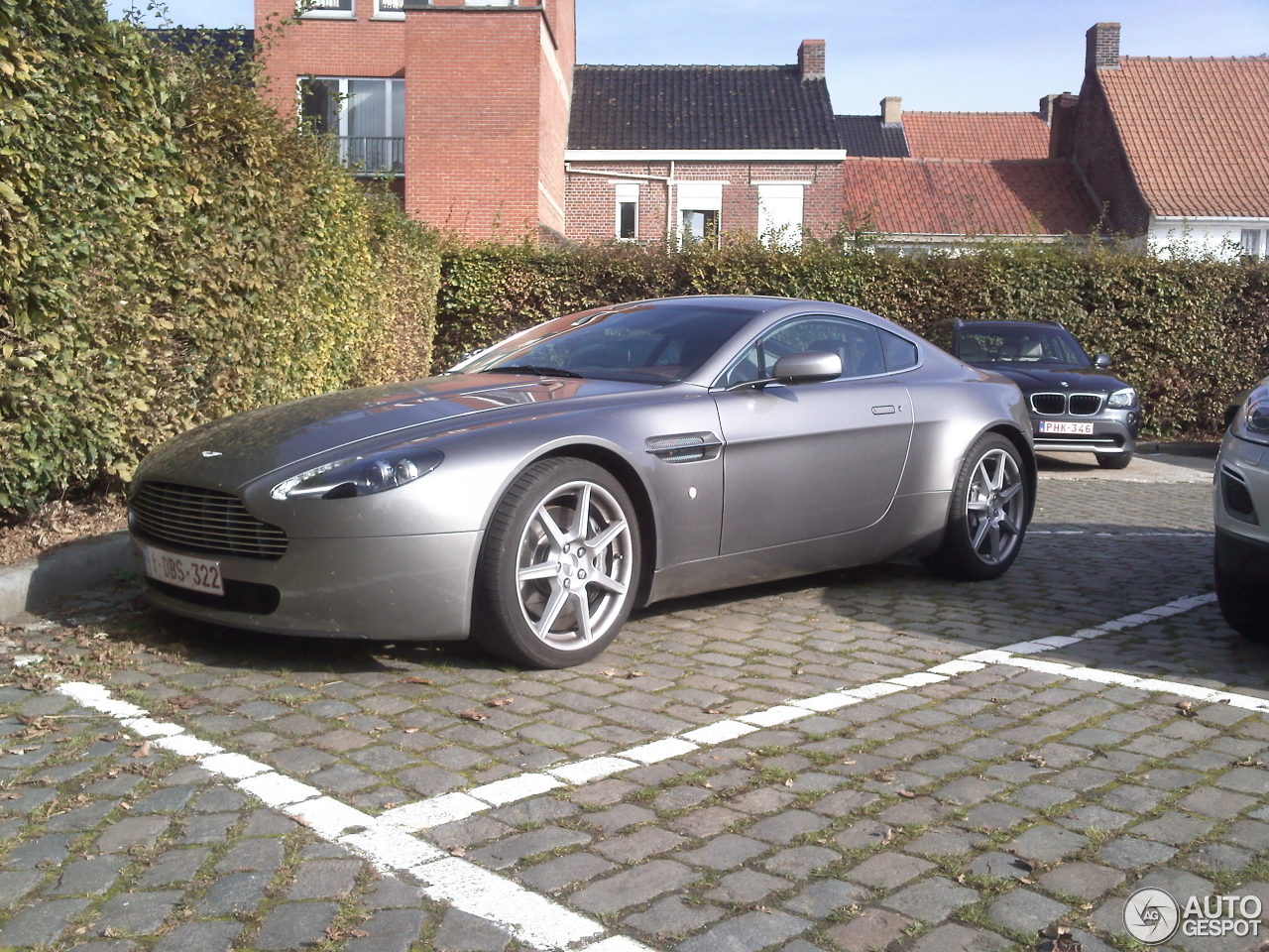 Aston Martin V8 Vantage