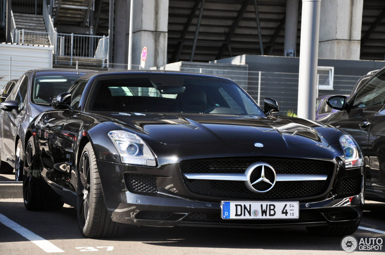 Mercedes-Benz SLS AMG Roadster