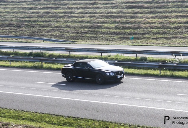 Bentley Continental GTC 2012