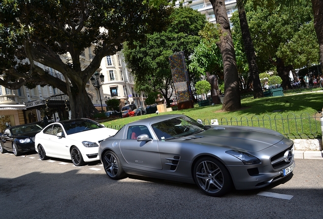 Mercedes-Benz SLS AMG