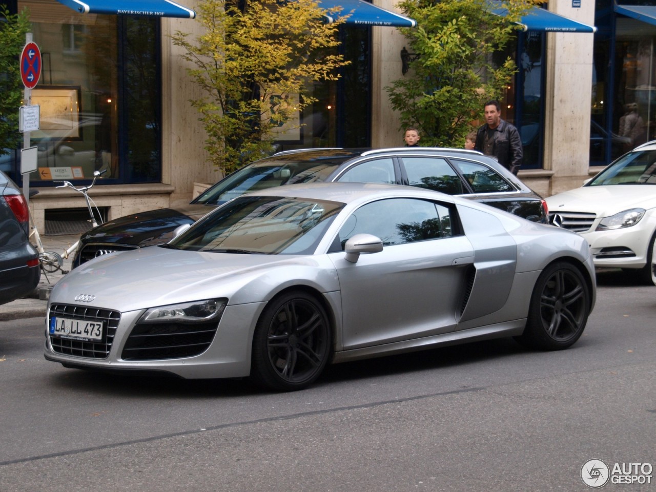 Audi R8 V10