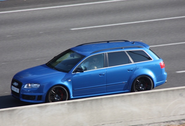 Audi RS4 Avant B7